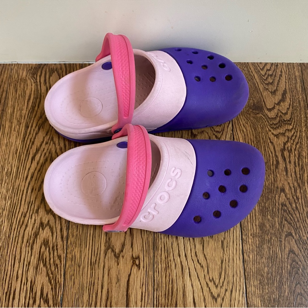 Pre-loved CROCS Child Size 12